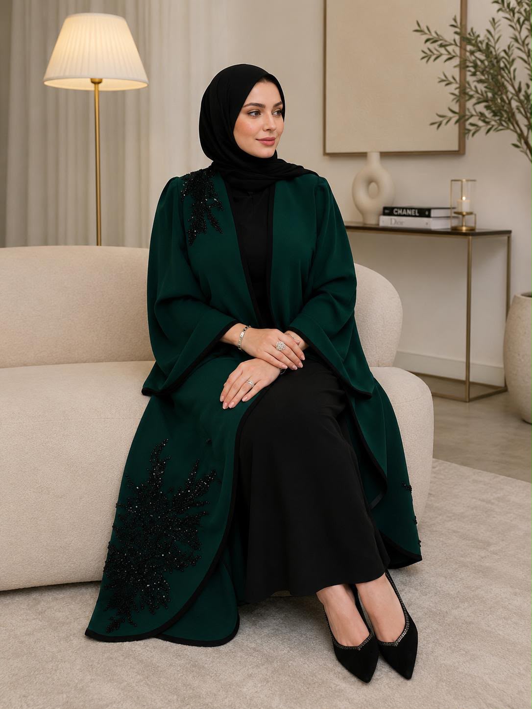 Noor Abaya